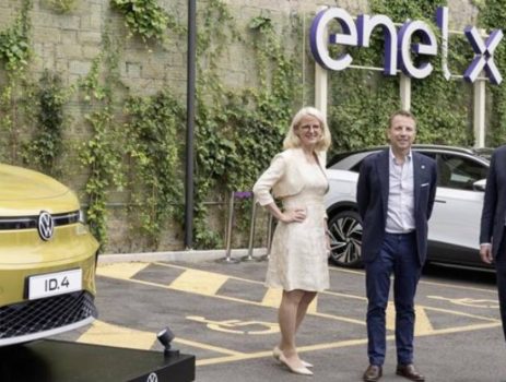 Gruppo Volkswagen ed Enel X, una joint venture per l’e-mobility in Italia